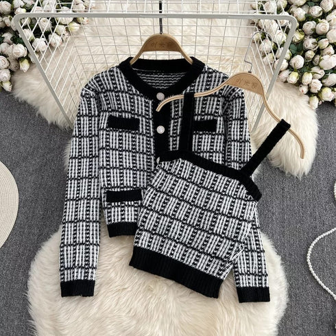 Elegant Plaid Round Neck Soft Knitted Cardigan Sweater with Tank Top Set